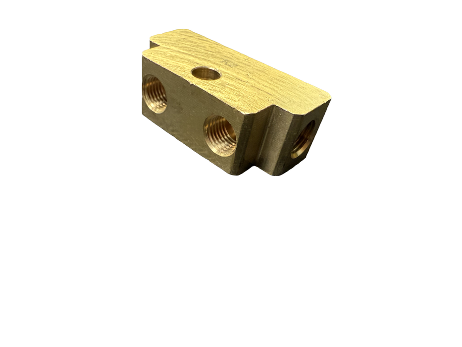 Brake Line - Brass 4 Way Fitting - 3/16" Female